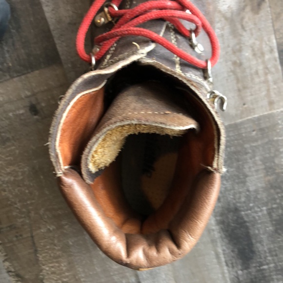 Vintage Raichle hiking boots - Picture 12 of 14